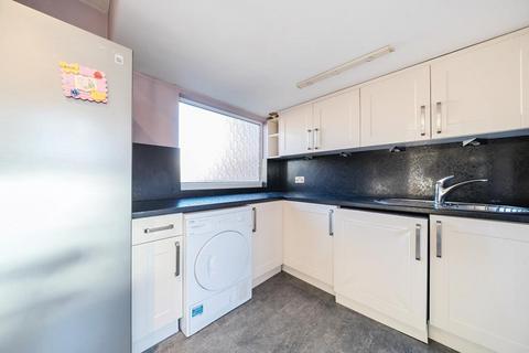 3 bedroom semi-detached house for sale, South Ham,  Basingstoke,  RG22