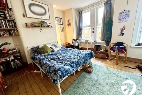 75 Longhurst Road, London, SE13 5NA