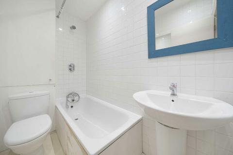 1 bedroom flat to rent, Brackenbury Road, London W6