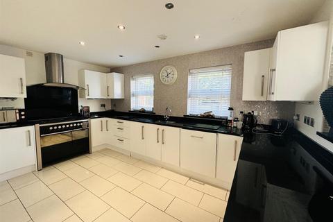 4 bedroom house for sale, Heath Grange, Houghton Le Spring DH5