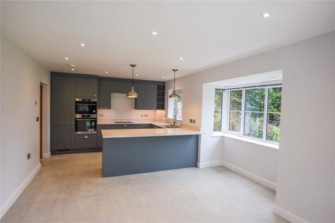 3 bedroom detached house to rent, Pankridge Street, Farnham GU10