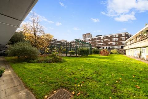 1 bedroom apartment for sale, Columbia Road, Shoreditch, E2