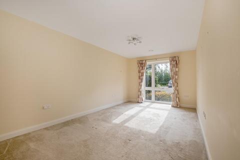 2 bedroom apartment to rent, Lonsdale Park, Oakham