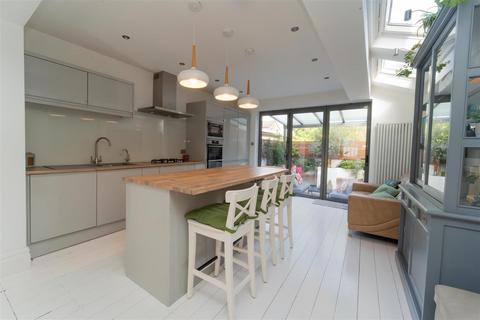 4 bedroom end of terrace house for sale, Selbourne Road, Chorlton