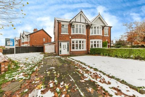 3 bedroom semi-detached house for sale, Lunt Avenue, Crewe, Cheshire, CW2