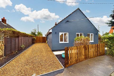 3 bedroom detached bungalow for sale, Lancaster Close, Methwold, IP26