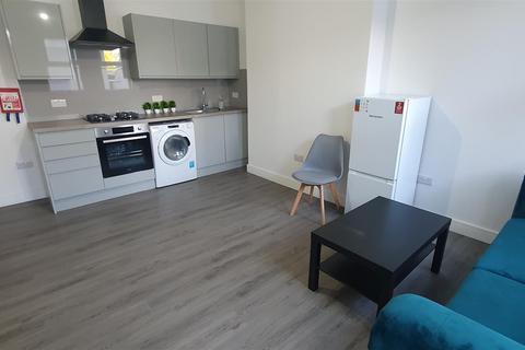 1 bedroom flat to rent, Whitchurch Road, Gabalfa, Cardiff