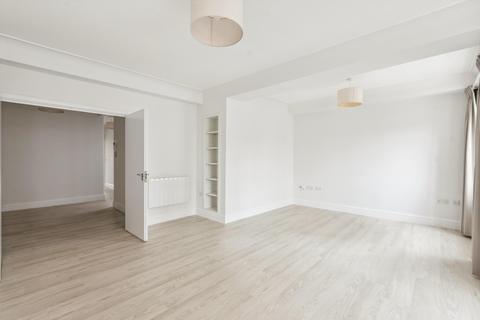 3 bedroom flat to rent, Sloane Street, London, SW1X