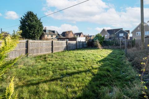 3 bedroom end of terrace house for sale, The Green, Bicester OX26