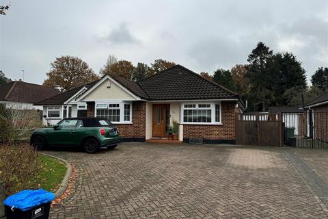 3 bedroom detached bungalow for sale, Lovibonds Avenue, Orpington