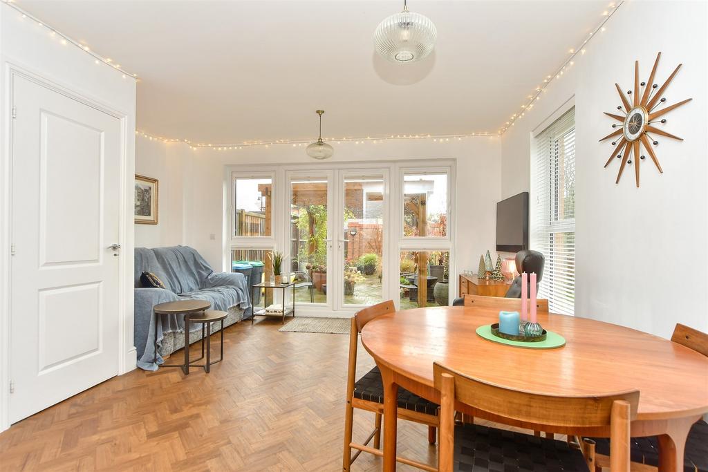 Family/ Dining Area