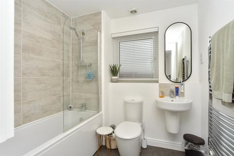 2 Knights Templar Way, Strood, Rochester, ME2 2ZD