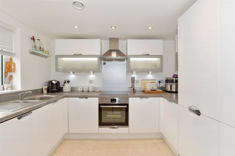 2 bedroom apartment for sale, Lambe Close, Holborough Lakes, Snodland, Kent