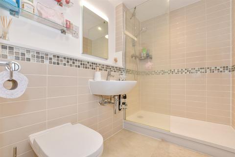35 Lambe Close, Snodland, ME6 5PE