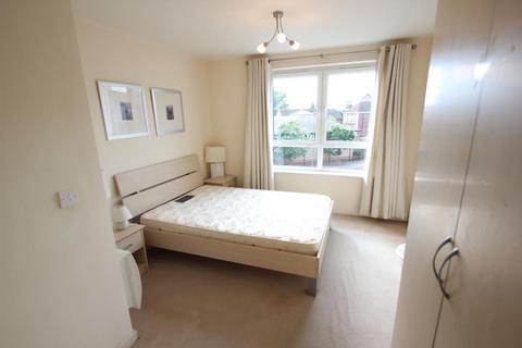 2 bedroom apartment to rent, Centrium, Woking GU22