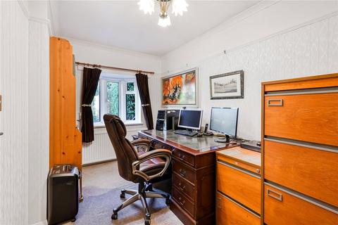 22 Tumblewood Road, Banstead, SM7 1DX
