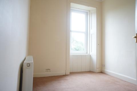 1 bedroom flat to rent, Main Street, Alexandria G83