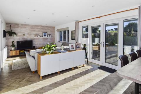 68a Northwood Road, Whitstable, CT5 2EX