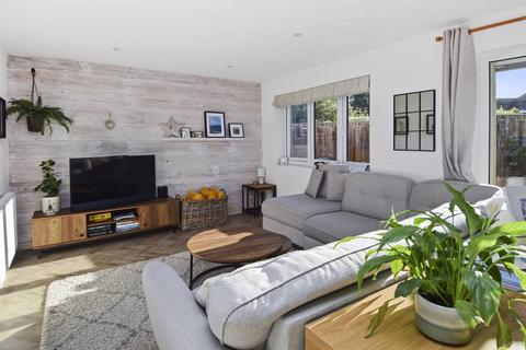68a Northwood Road, Whitstable, CT5 2EX
