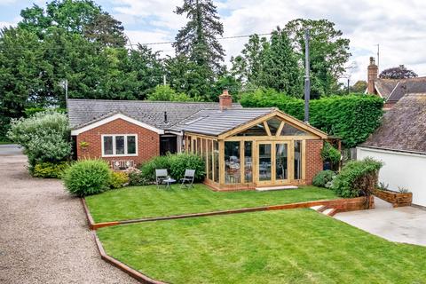 4 bedroom detached house for sale, Wichenford WR6