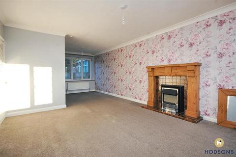 4 bedroom semi-detached house for sale, Churchfield Grove, Leeds LS26