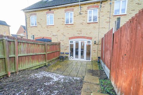 3 bedroom terraced house for sale, Cooper Drive, Leighton Buzzard