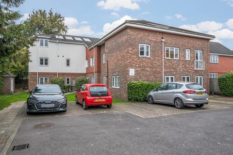 Vale Farm Road, Woking, GU21