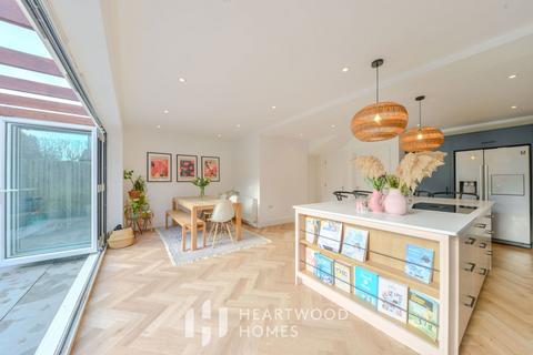 99 Beech Road, St Albans, AL3 5AP