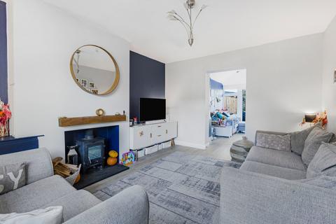 10 Cecil Crescent, Hatfield, AL10 0HF