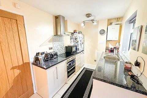 4 bedroom semi-detached house for sale, Eastbury Drive, Solihull