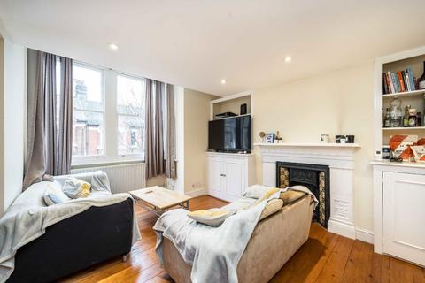 2 bedroom flat to rent, Killyon Road, London SW8