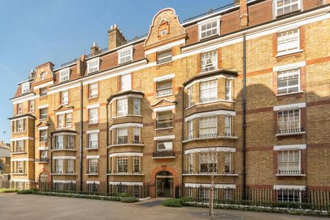 2 bedroom apartment to rent, Walton Street, London SW3