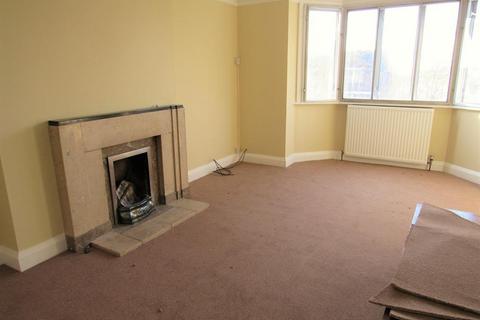 2 bedroom flat to rent, 14 Hilldown Court, Streatham High Road, London, SW16 3NU