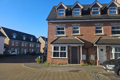 4 bedroom semi-detached house for sale, Horse Guards Way,  Thatcham,  RG19,  RG19