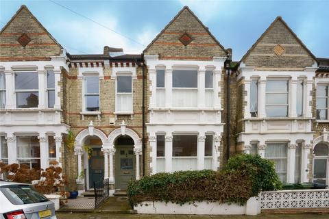 4 bedroom terraced house to rent, Kingscourt Road, London, SW16