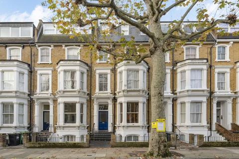 2 bedroom flat for sale, Hammersmith Grove, London W6