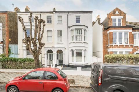 3 bedroom flat for sale, Elms Road, London SW4