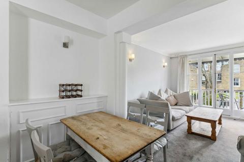 3 bedroom flat for sale, Elms Road, London SW4