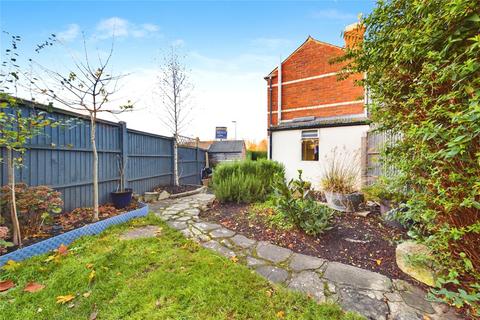 44 Armour Hill, Tilehurst, Reading, RG31 6JH