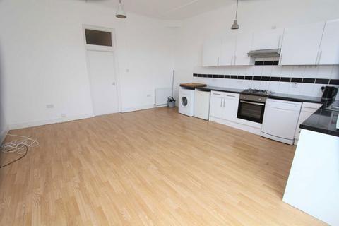 2 bedroom flat to rent, Stroud Green Road, London N4