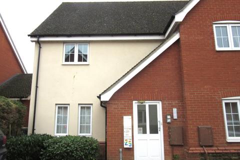 2 bedroom flat to rent, Tyrrell Crescent, South Wootton, PE30