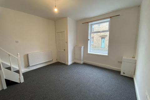 2 bedroom terraced house to rent, Washington Street, Accrington