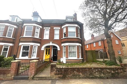 1 bedroom flat for sale, 10 Gainsborough Road, Suffolk, IP11 7HT