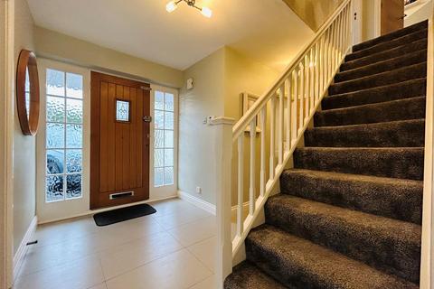 5 bedroom detached house for sale, Carisbrooke Drive, Halesowen