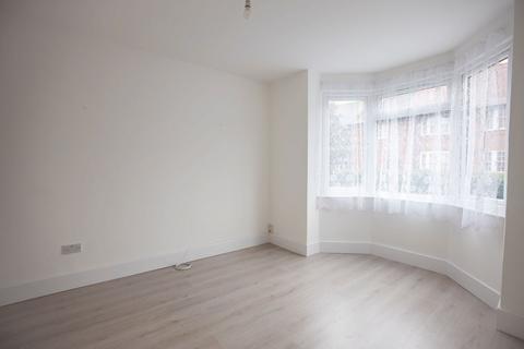 2 bedroom end of terrace house for sale, Tower Gardens Road, London N17