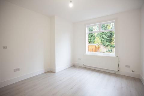 2 bedroom end of terrace house for sale, Tower Gardens Road, London N17