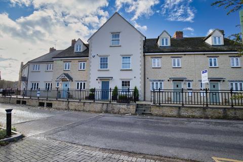 4 bedroom townhouse for sale, Wyatt Mews, Witney, OX28