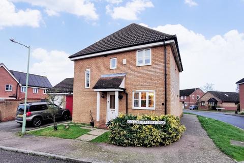 3 bedroom detached house for sale, George Baldry Way, Bungay