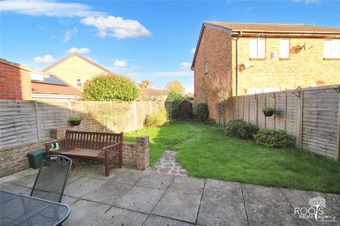 3 bedroom semi-detached house for sale, Blackdown Way, West Berkshire RG19