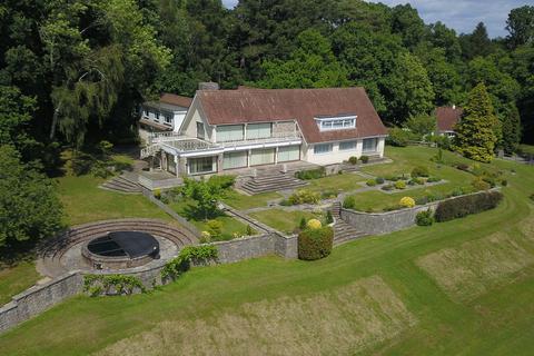 9 bedroom detached house for sale, Storrington - house, cottage and barns